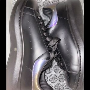 Black Alexander Mqueens